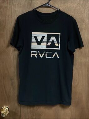 RVCA Short Sleeve Shirt Small